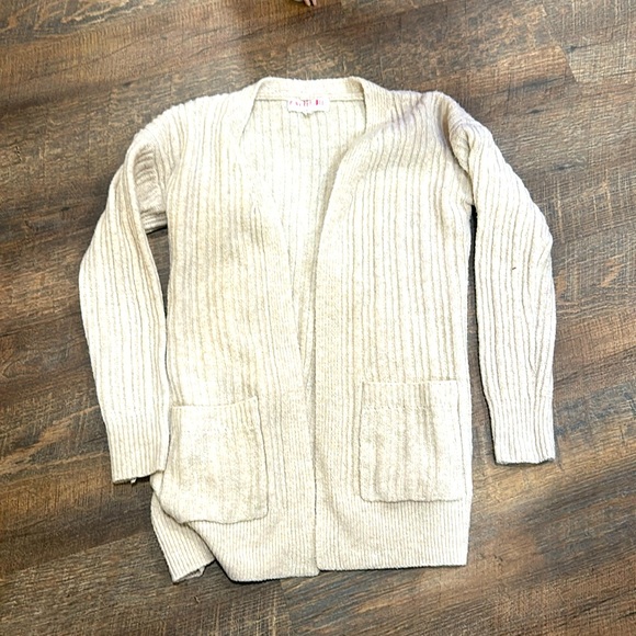 Pink Republic Other - Girls Pink Republic Oatmeal Cardigan